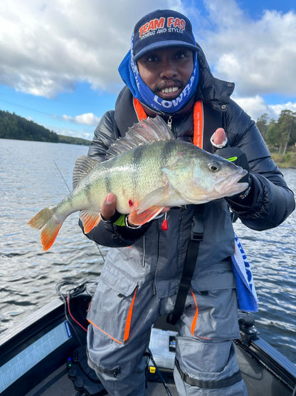 Privat guidad fisketur med båt – Eget sällskap